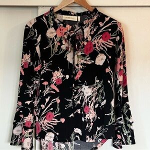 La Bellum By Hillary Scott top in black & pink  floral very Stevie Nicks Size XS